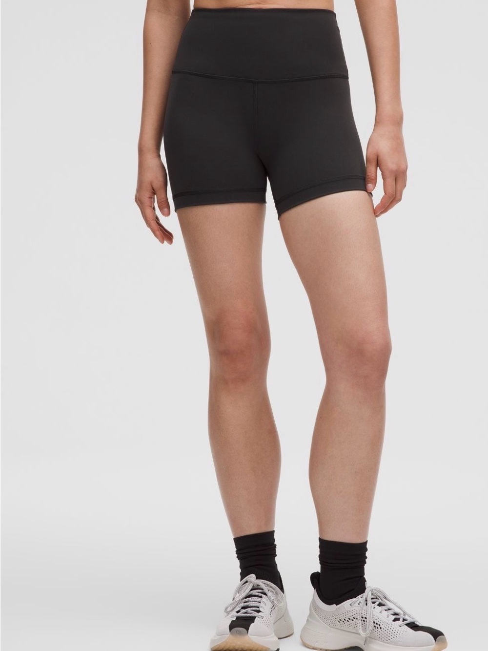 Wunder Train High-Rise short 6”